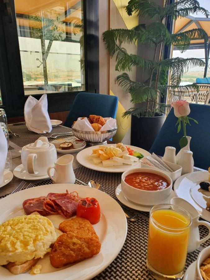 Velar Inn Hotel ฏออิฟ ภายนอก รูปภาพ